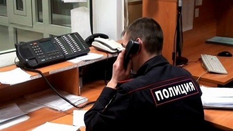 В Лежневском районе полицейскими зарегистрирована кража из автомобиля