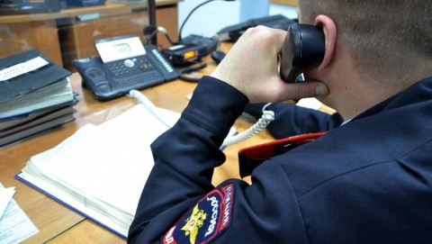 В Лежнево полицейские разбираются в обстоятельствах семейного конфликта